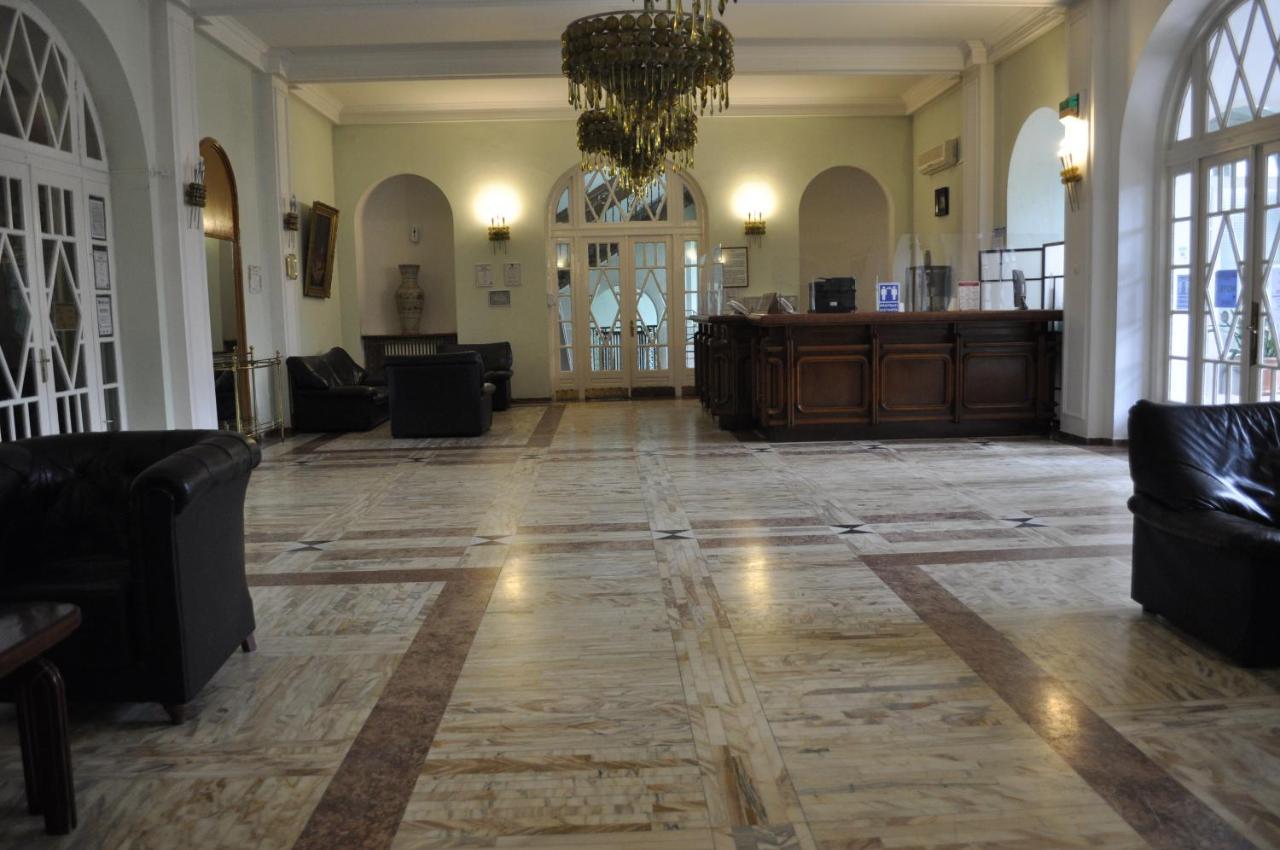 Hotel Triumf Bucharest Luaran gambar