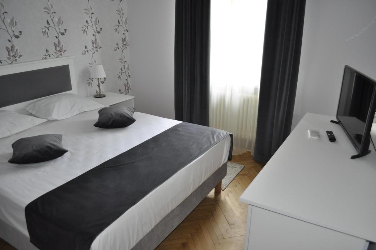Hotel Triumf Bucharest Luaran gambar