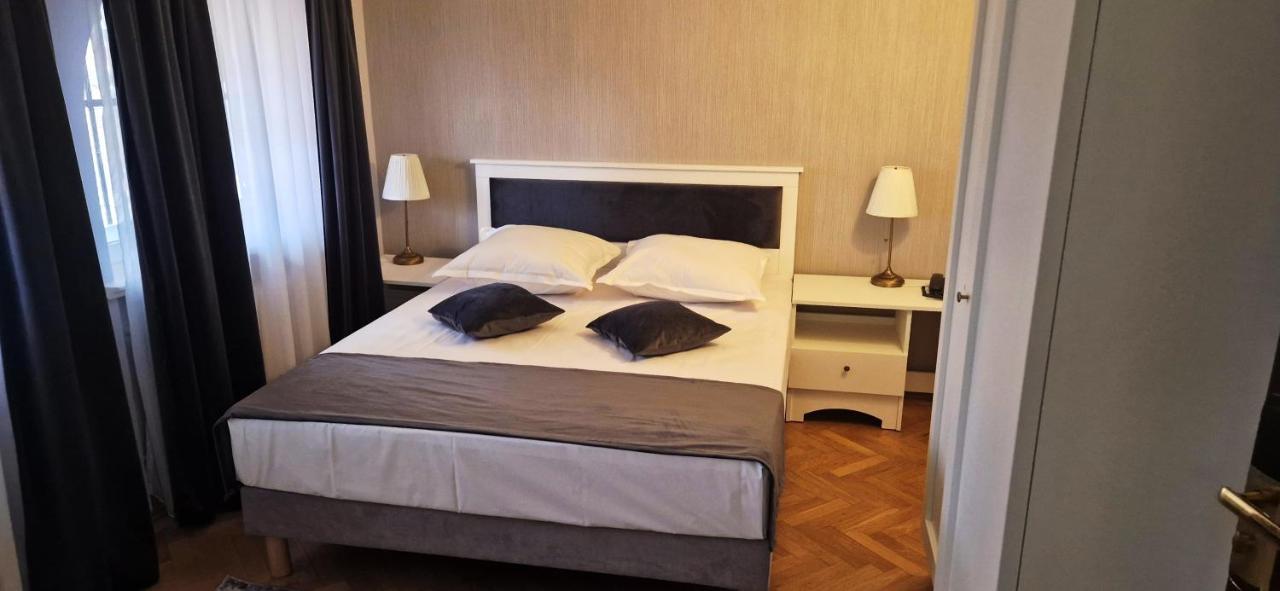 Hotel Triumf Bucharest Luaran gambar